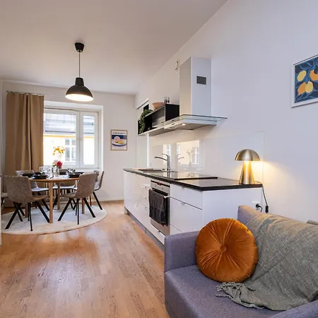 2br Downtown W Finnish Sauna 70 M2