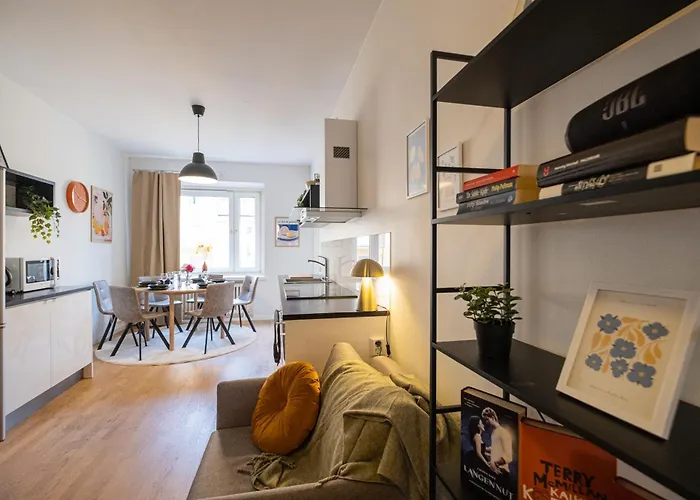 2br Downtown W Finnish Sauna 70 M2 Apartmán *